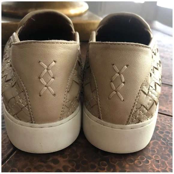 FRYE SLIP ONS SIZE 7.5 - Picture 9 of 13